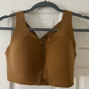 Excellent condition Lululemon Run Enlite Bra 34DD Mustard Front Zip Closure